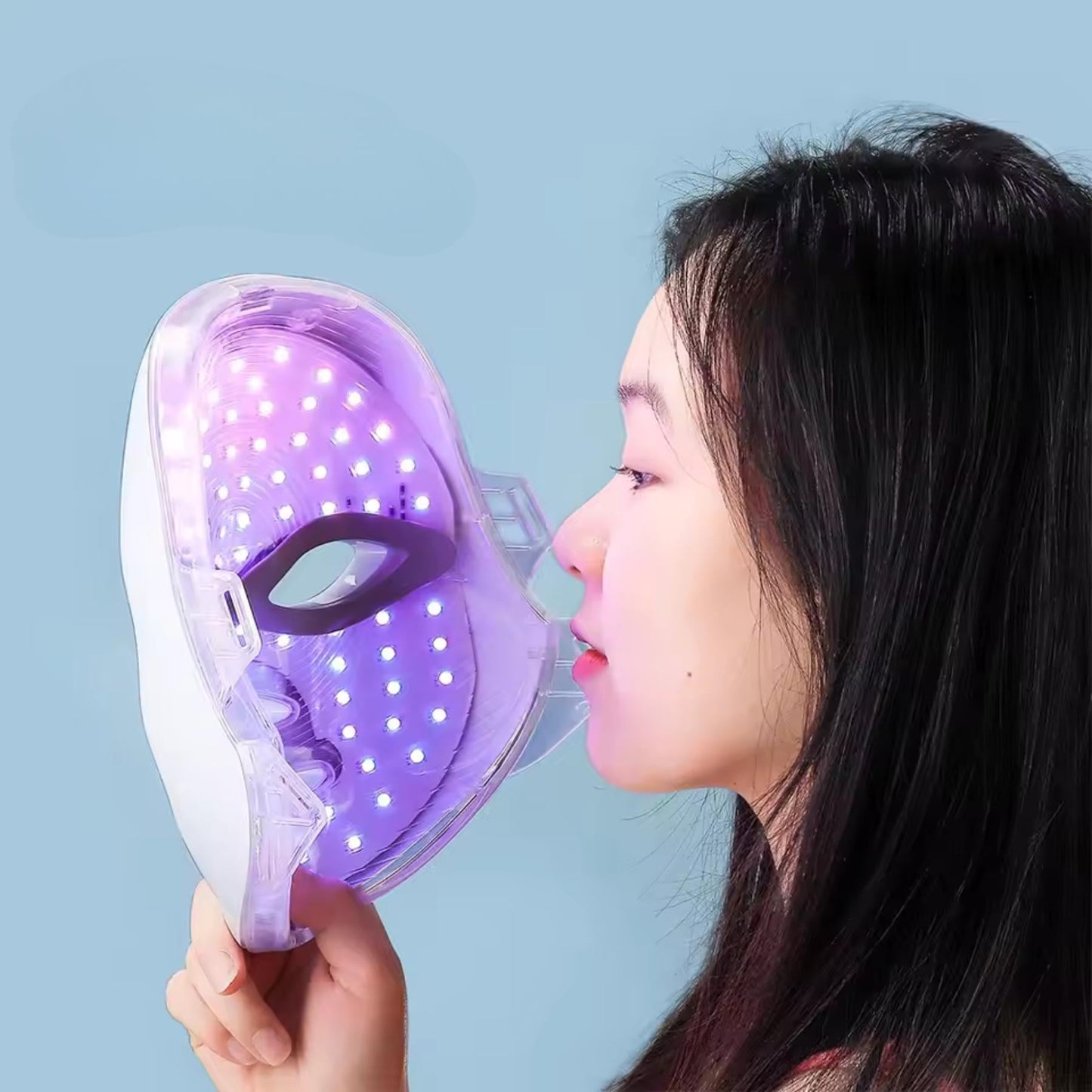 Masque LED professionnel à domicile. Réduit rides, taches et imperfections. Technologie lumière LED avancée. Résultats visibles en quelques séances. Livraison rapide !